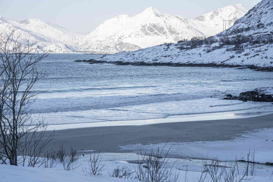 Noruega - islas Lofoten 216 - playa de Rorvika.jpg